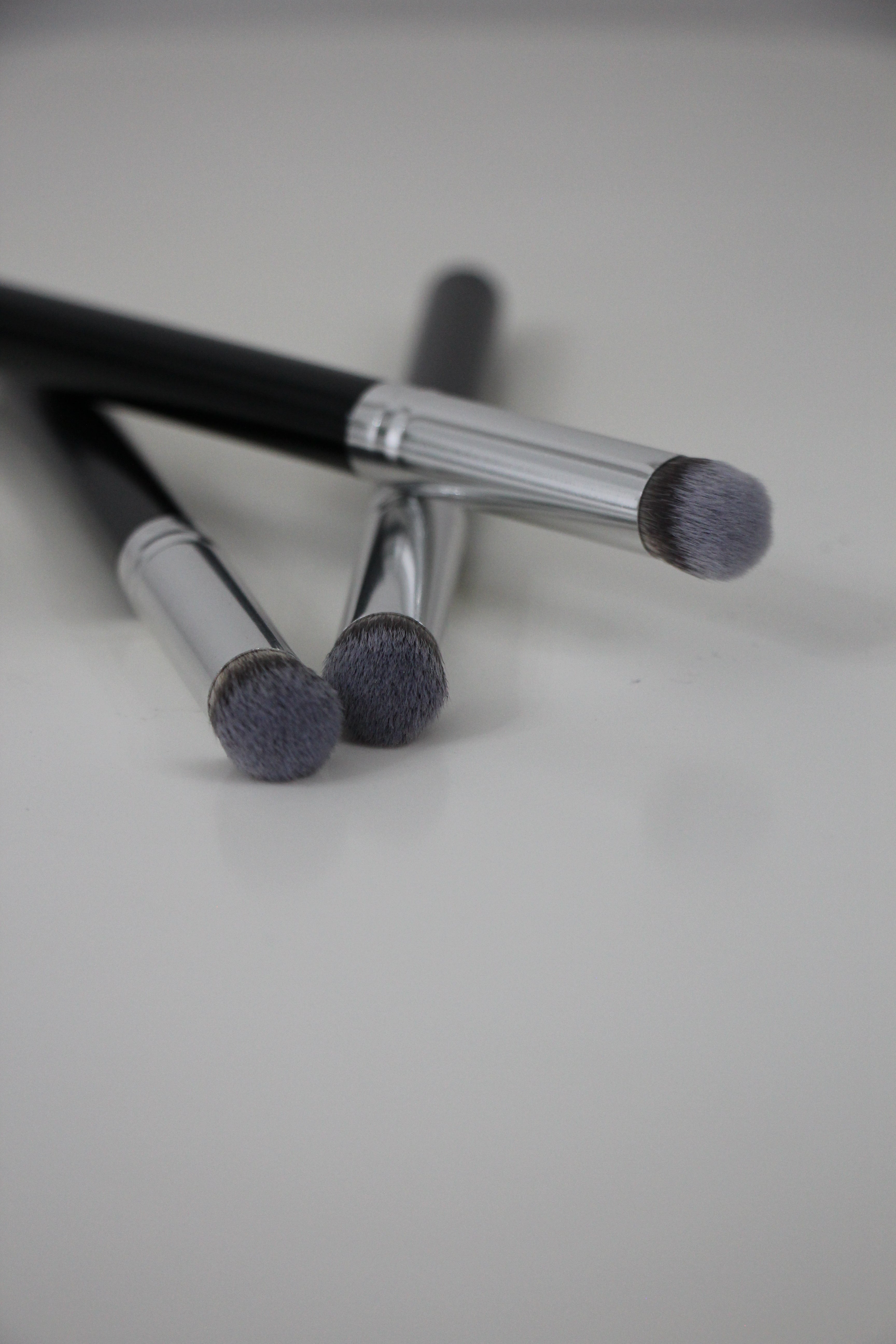 Blissora Pro Brush Set — 3-Piece Foundation & Concealer Collection