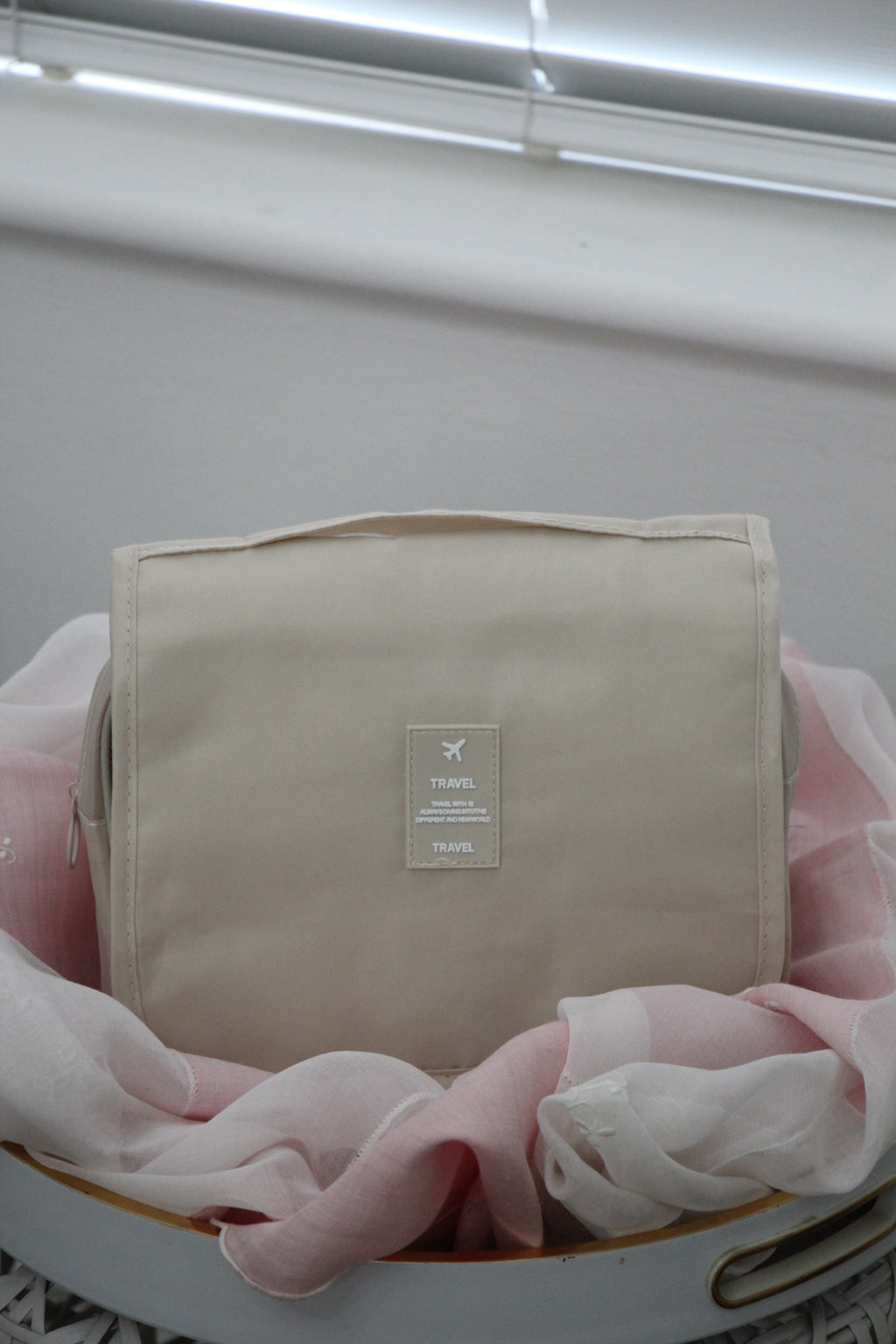 Blissora Travel Organiser — Hanging Toiletry & Makeup Bag