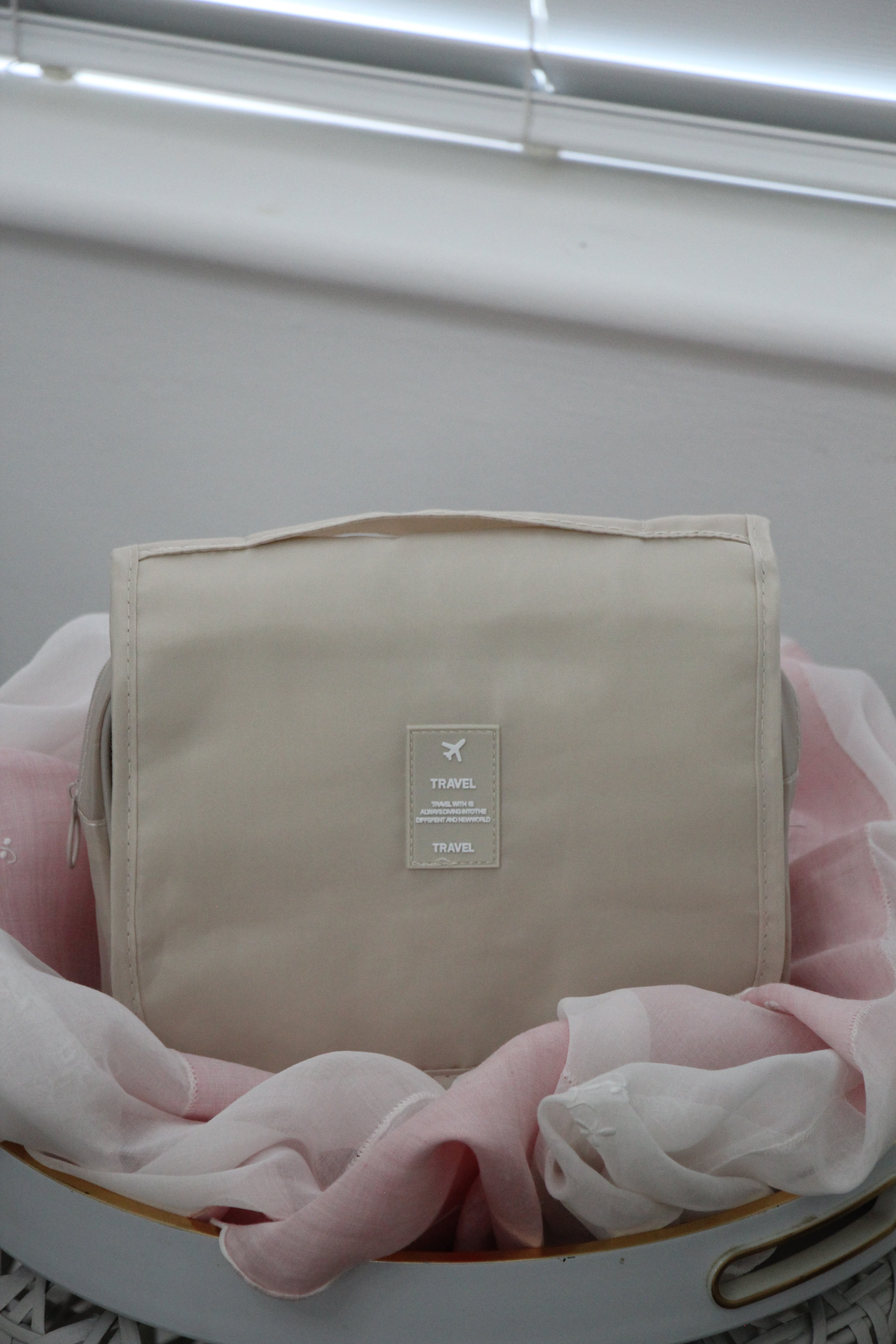Blissora Travel Organiser — Hanging Toiletry & Makeup Bag